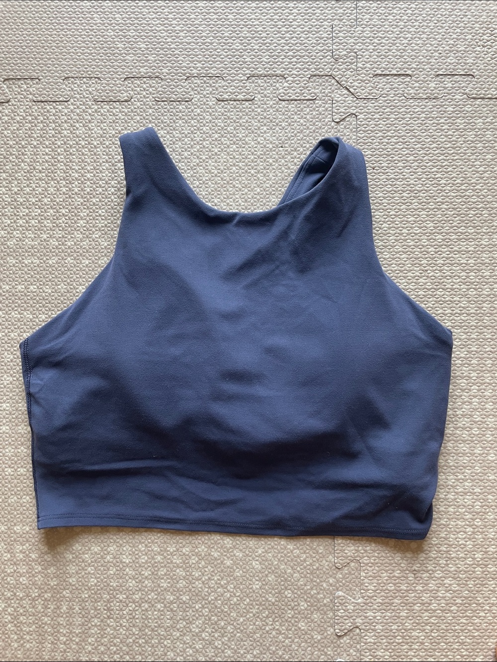 Athleta Women’s Conscious Crop Size Medium D-DD+